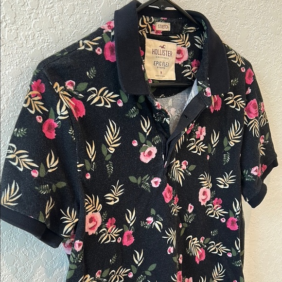 Hollister Black and Pink Floral Polo Shirt - Picture 3 of 5